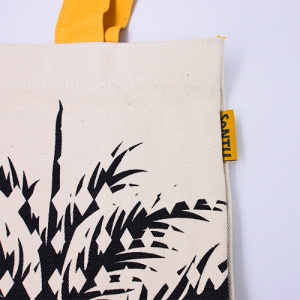 把織標車在袋子側身 B