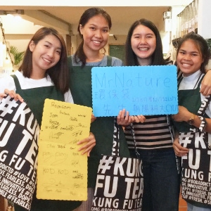 袋著愛心去泰國